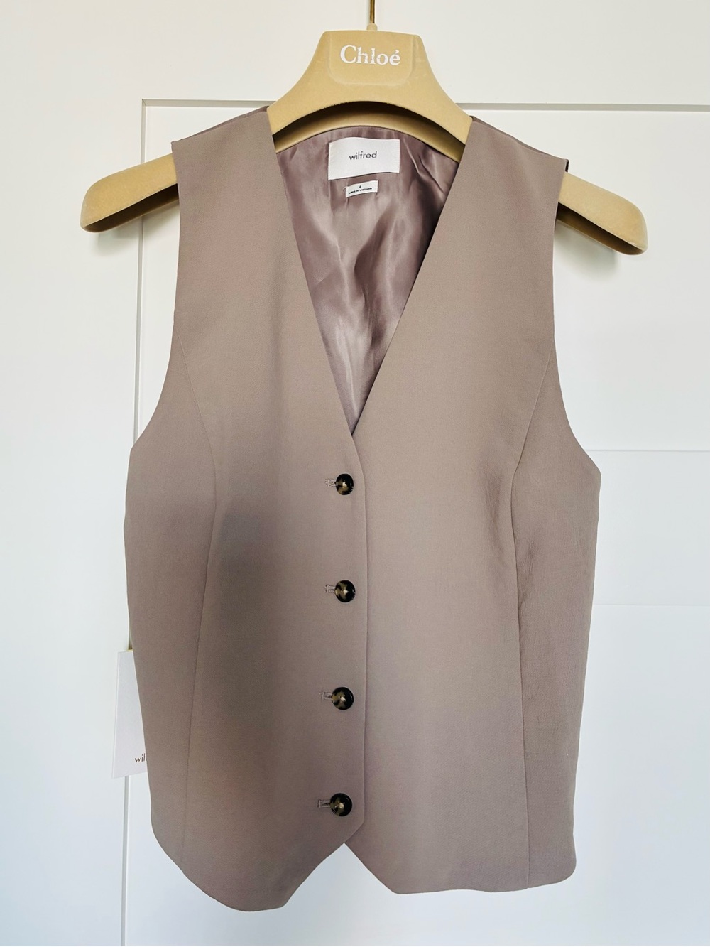 *NWT* Wilfred Aritzia 4 Crepette™ Vest - Modern Taupe